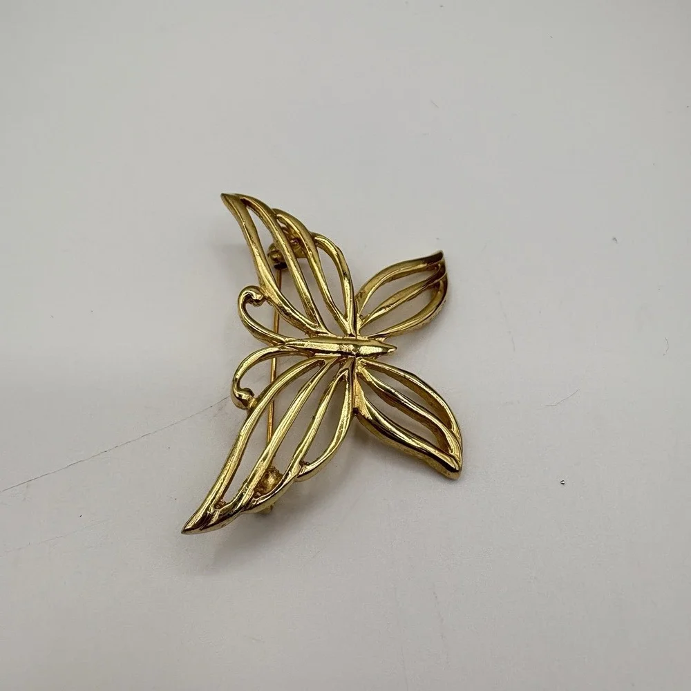 Vintage Gold Tone Butterfly Pin Brooch